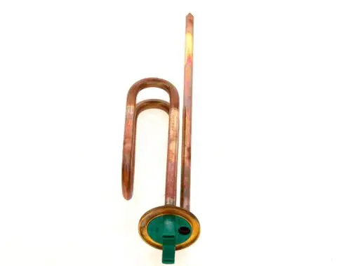 Heizeinsatz von Bosch in kupferner Ausführung mit einer gebogenen Form, einer runden Basis und einem langen, geraden Ende.